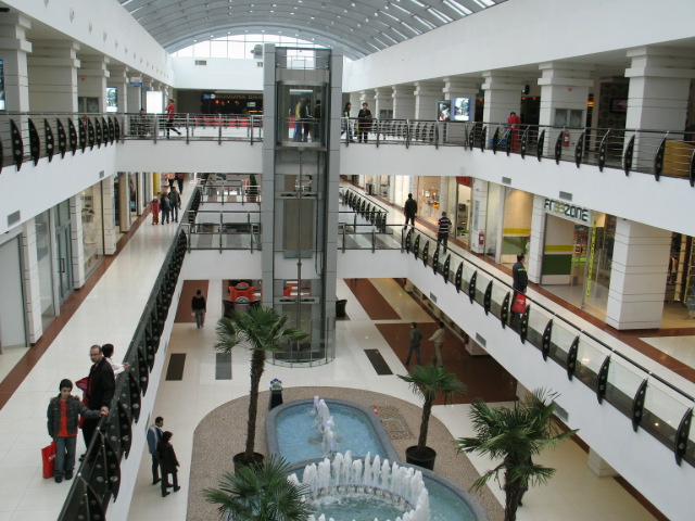 Image of Spaţii Comerciale