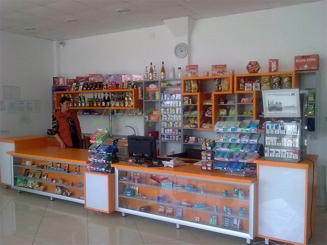 Image of Spatiu Comercial Orange&White