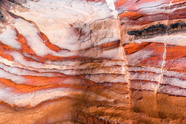 luxartim.ro-cave, tomb, petra (2)