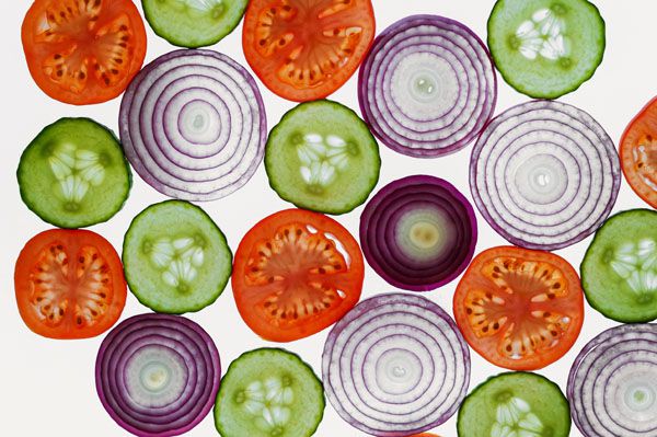 luxartim.ro-red, tomato, onion