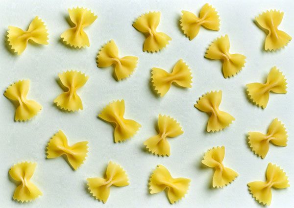 luxartim.ro-pasta, background, yellow